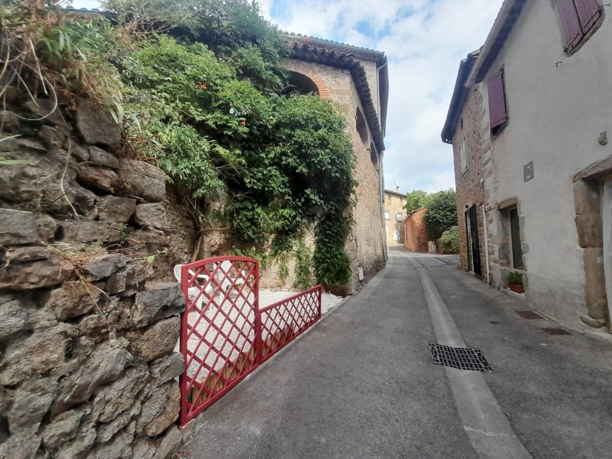 Gite Olivia Saint-Florent-sur-Auzonnet Exteriér fotografie